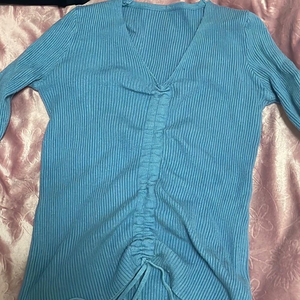 light blue long sleeve womens top adjustable synching